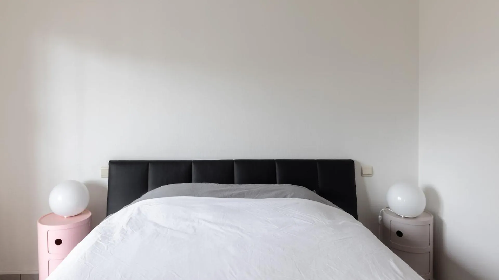 Appartement Leo & De Walvis Ostend Belgium